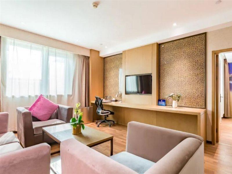 Beijing Zhongyu Century Grand Hotel Exterior photo